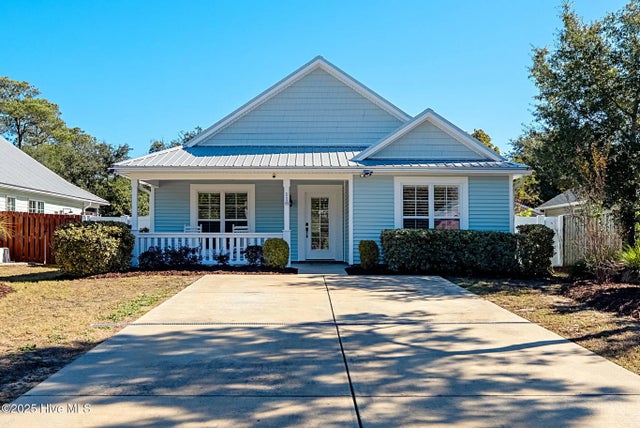 118 Nw 11th Street, Oak Island