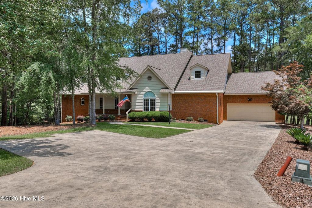 314 Palmer Lane, McCormick