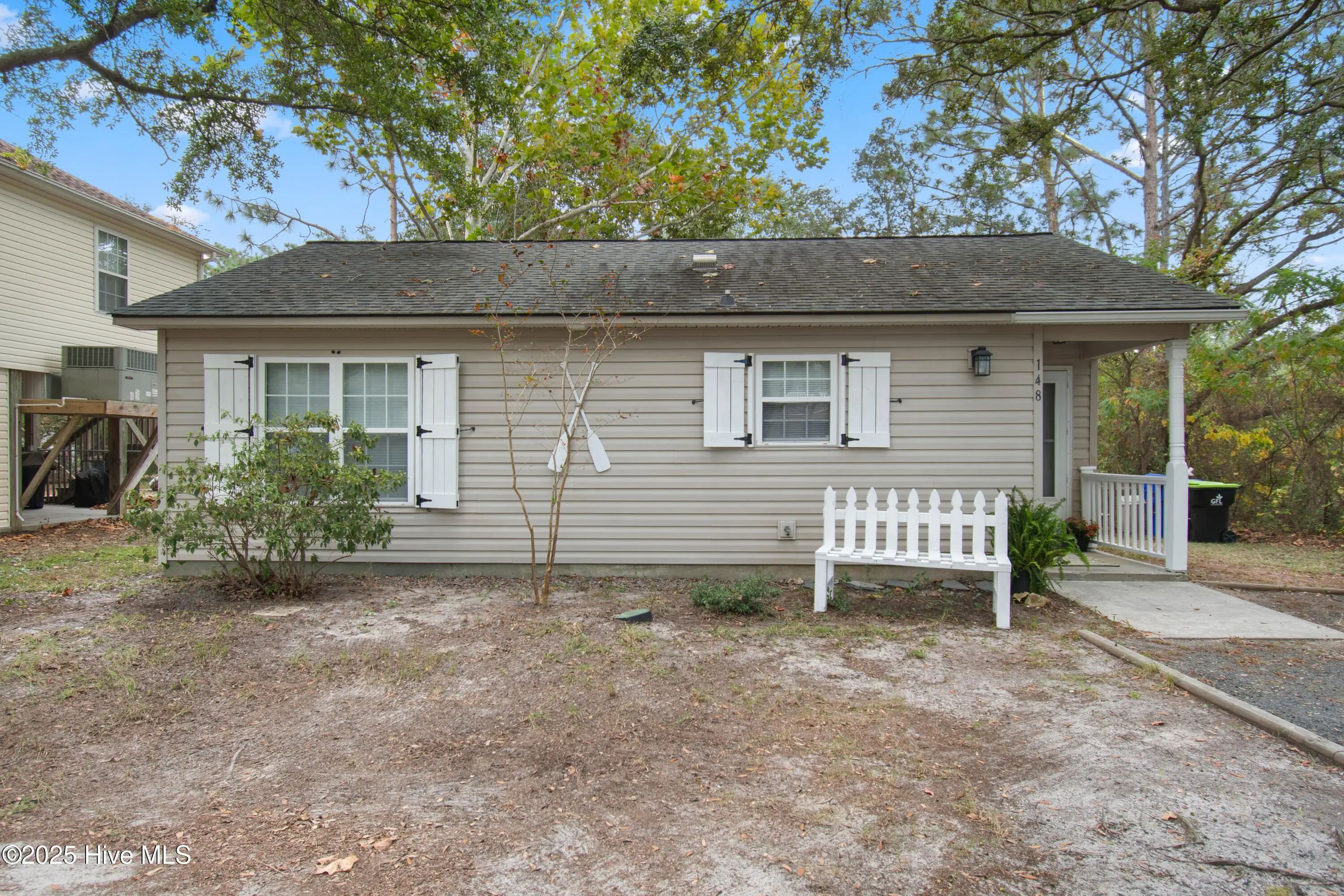 148 Nw 5th Street, Oak Island