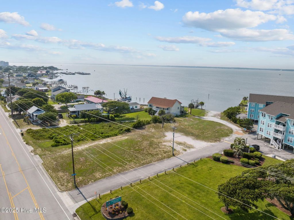 1024 Salter Path Road, Salter Path