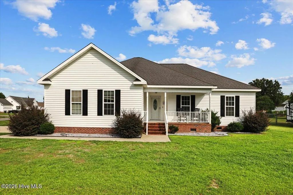 208 Johnson Branch Road, Goldsboro