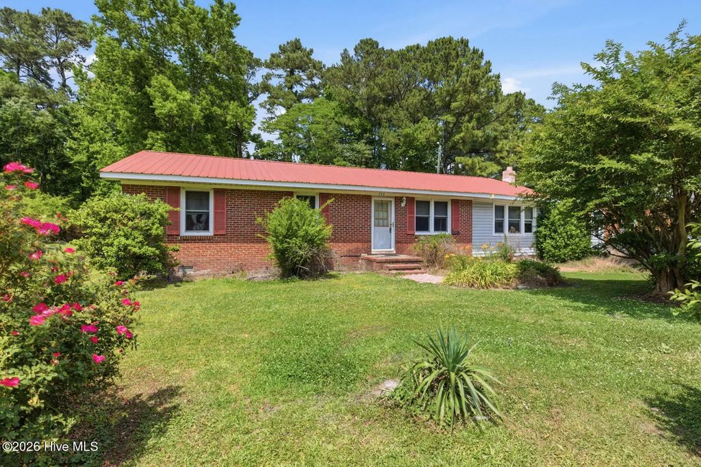 746 Kinston Highway, Richlands