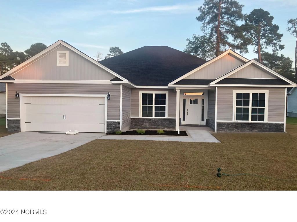 1306 Caracara Drive Model Home, New Bern