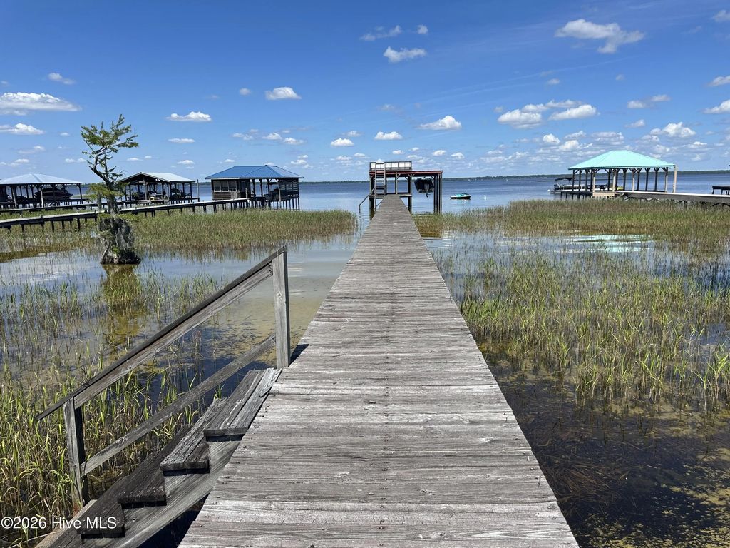 3935 Waccamaw Shores Road, Lake Waccamaw