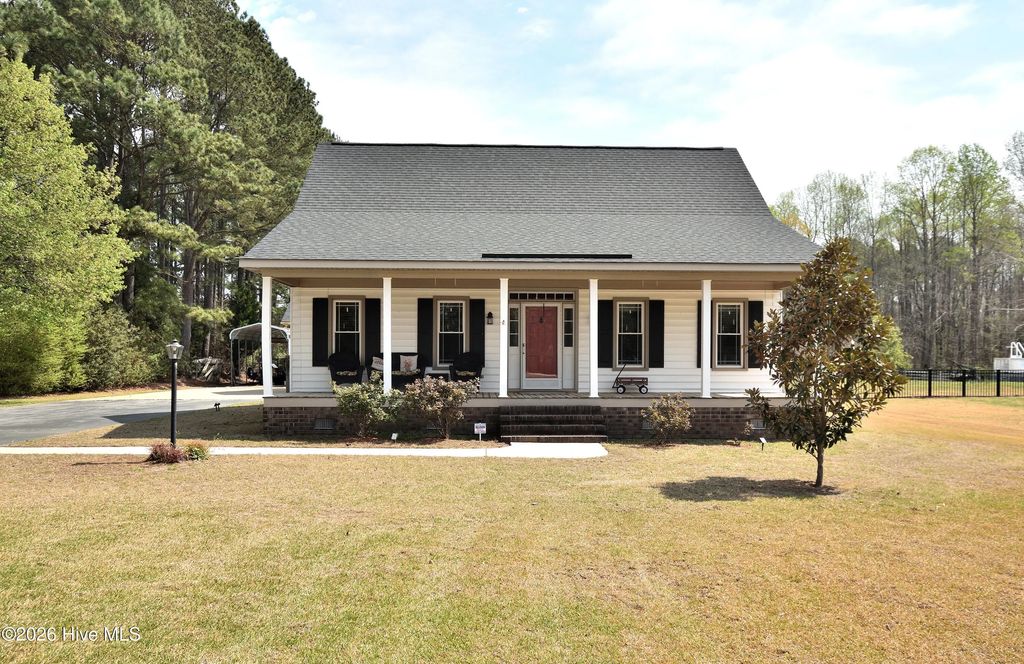 4083 N Old Carriage Road, Rocky Mount