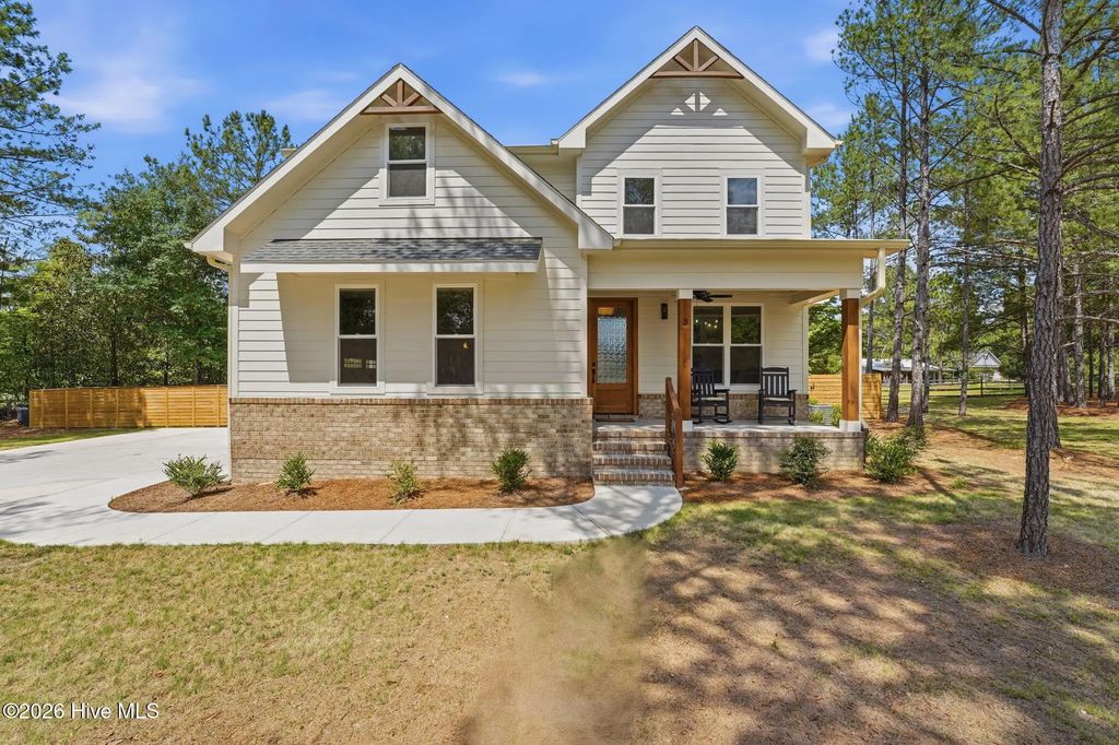 3 Sapphire Court, Pinehurst