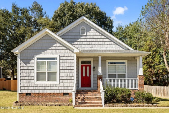 209 Mccarthy Drive, Clayton