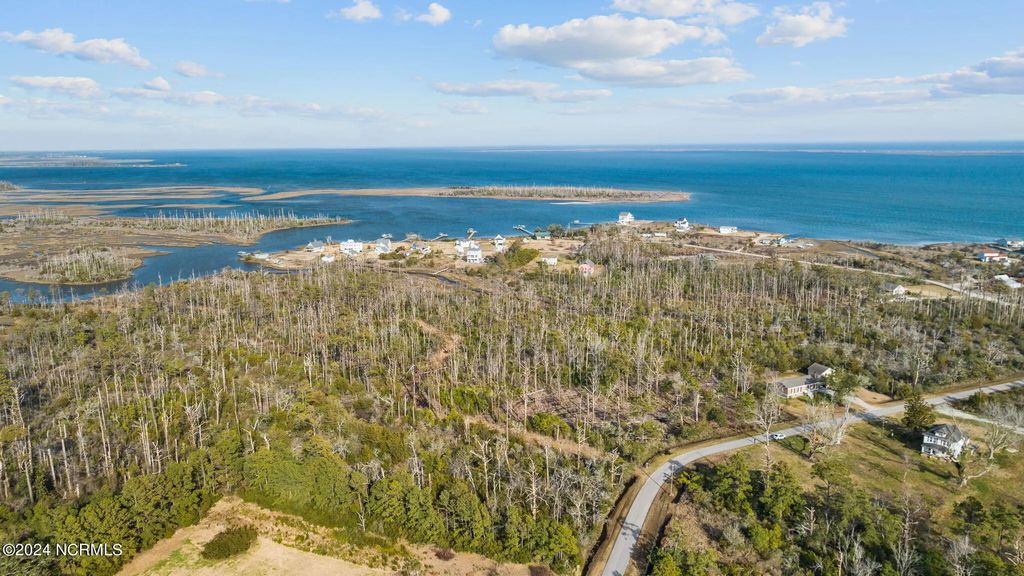 165 Goose Pond Road, Marshallberg