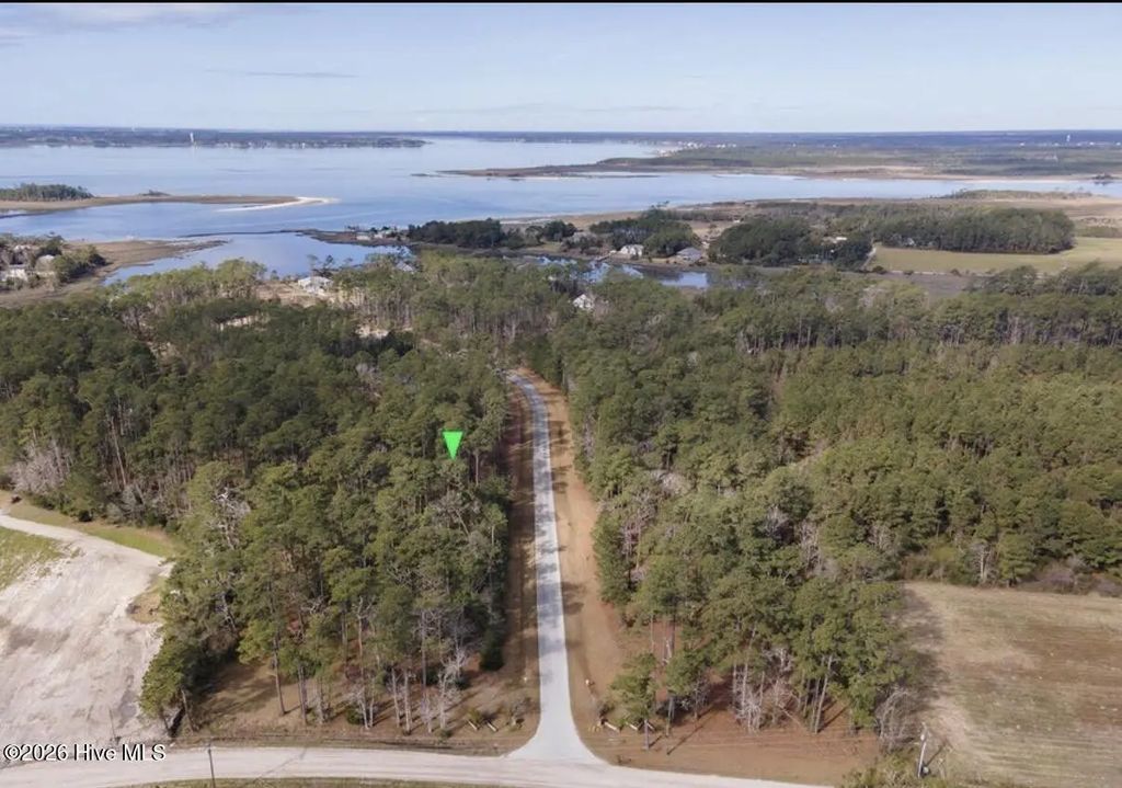 221 Bridgewater Drive, Beaufort