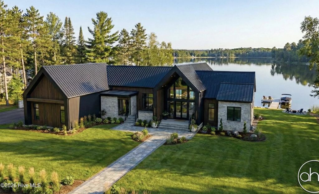 128 Missie Cove Lane, Sneads Ferry