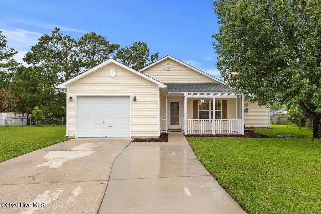 404 Chaps Court, Jacksonville