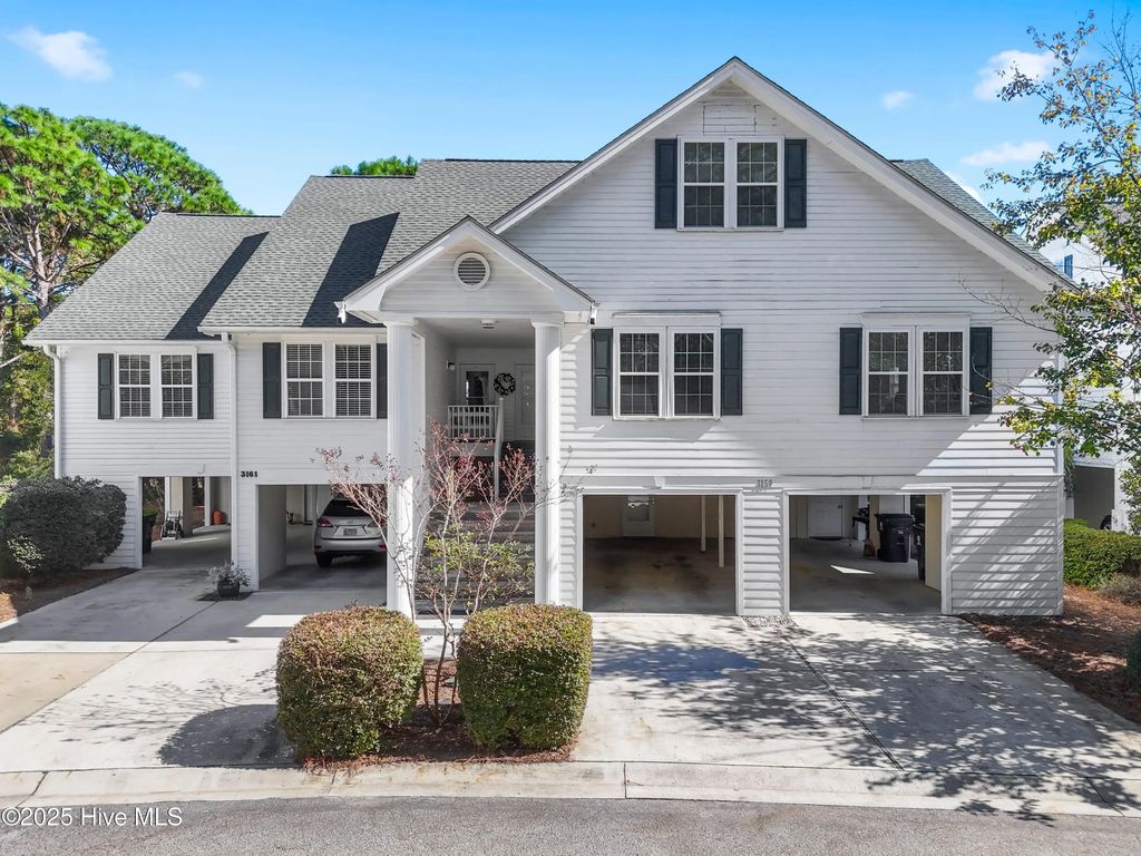 3159 Lakeside Commons Drive, Southport