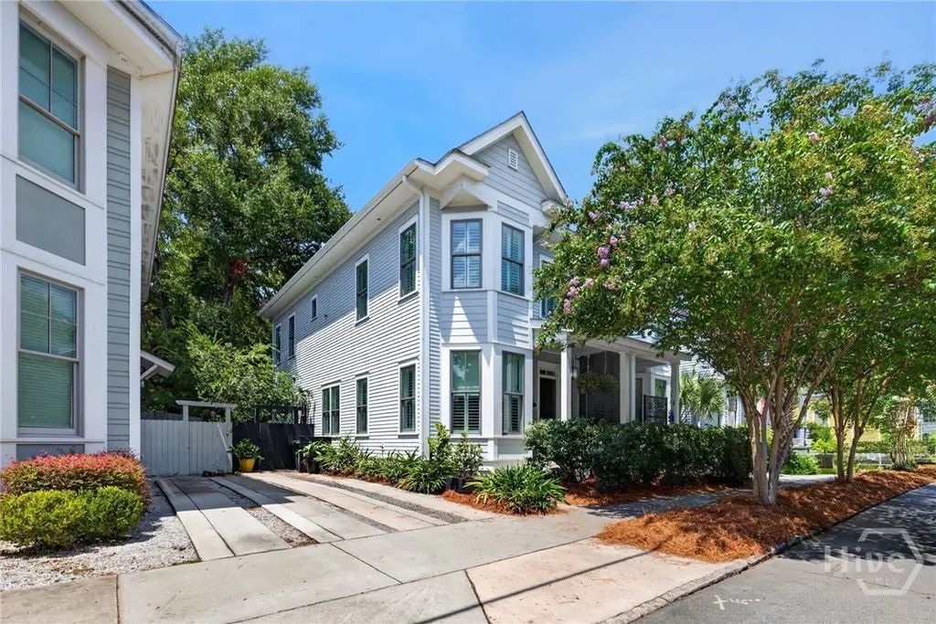 2315 Barnard Street, Savannah