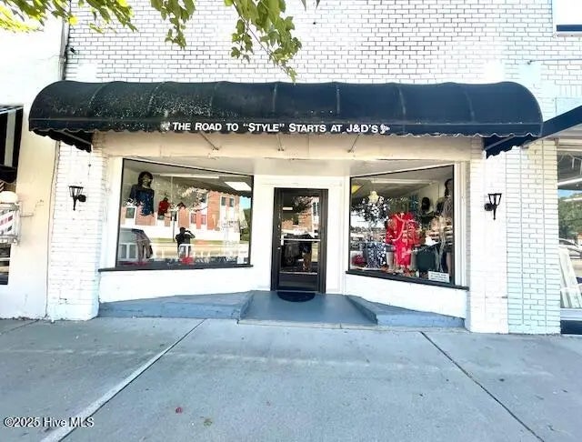 144 S Poplar Street, 