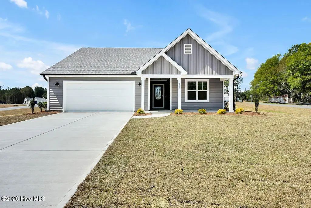 403 Alice Lane, Burgaw