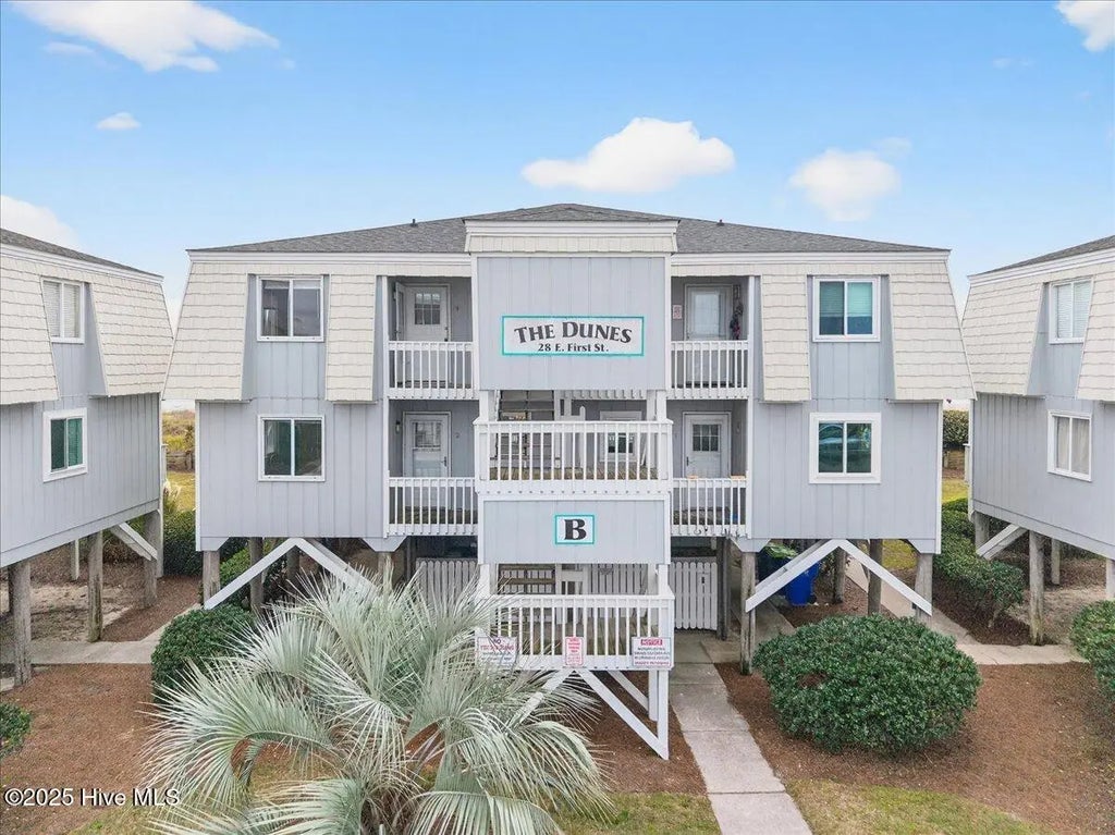28 E First Street 2b, Ocean Isle Beach