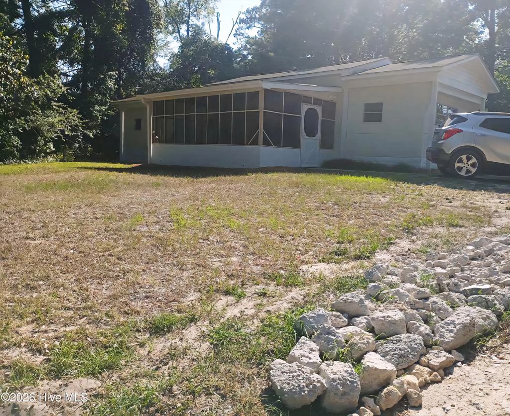 3965 Fifth Street Sw, Shallotte