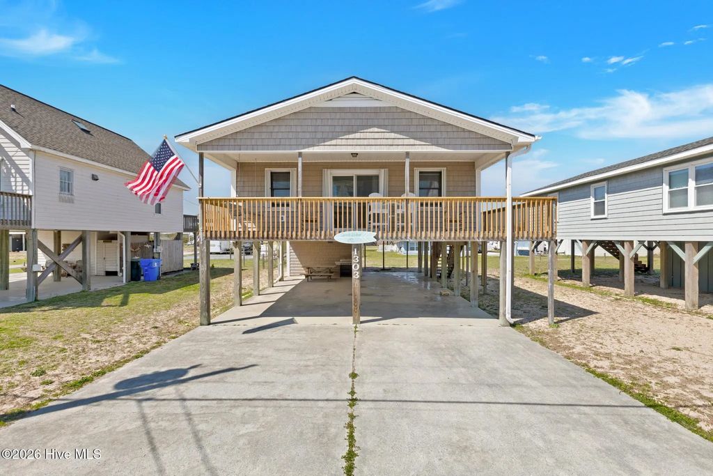 1303 N Topsail Drive, Surf City