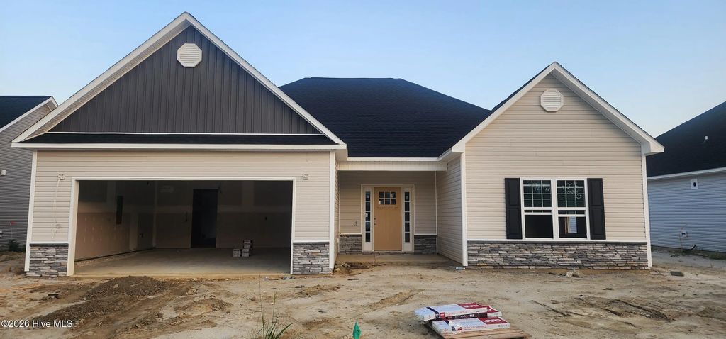 4008 Bluewater Boulevard, New Bern