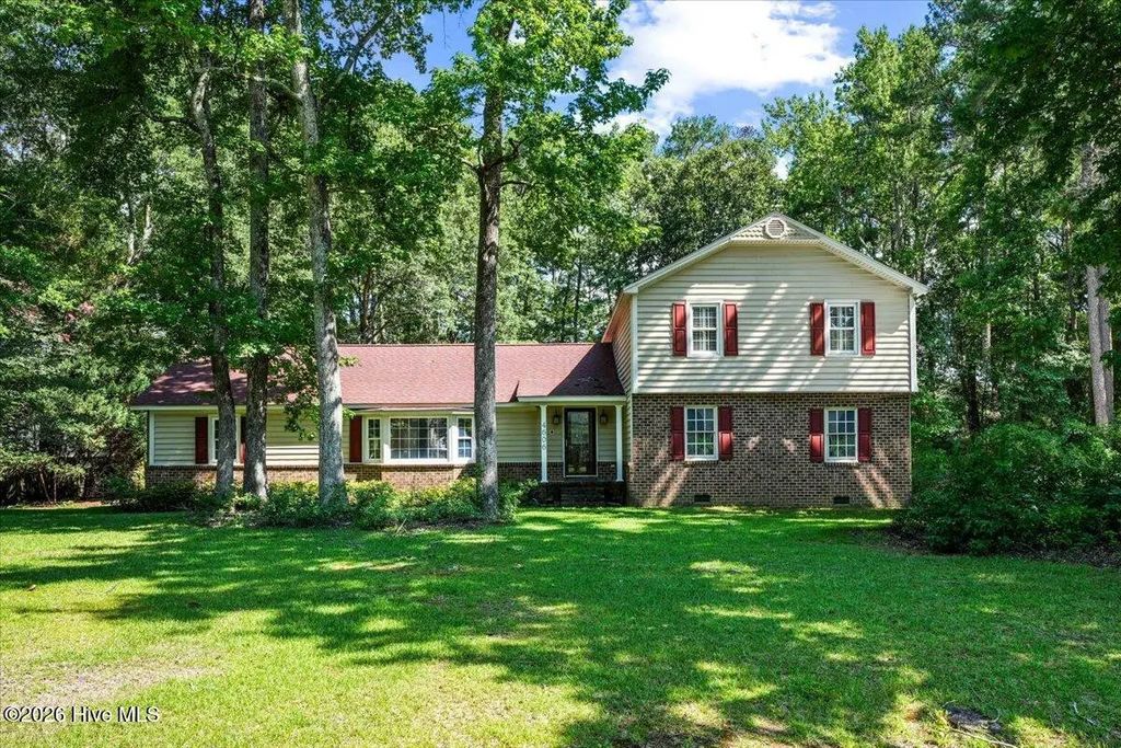 4606 Country Club Drive N, Wilson