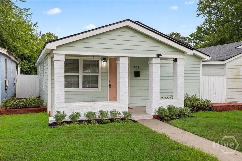 705 W 47th Street, Savannah
