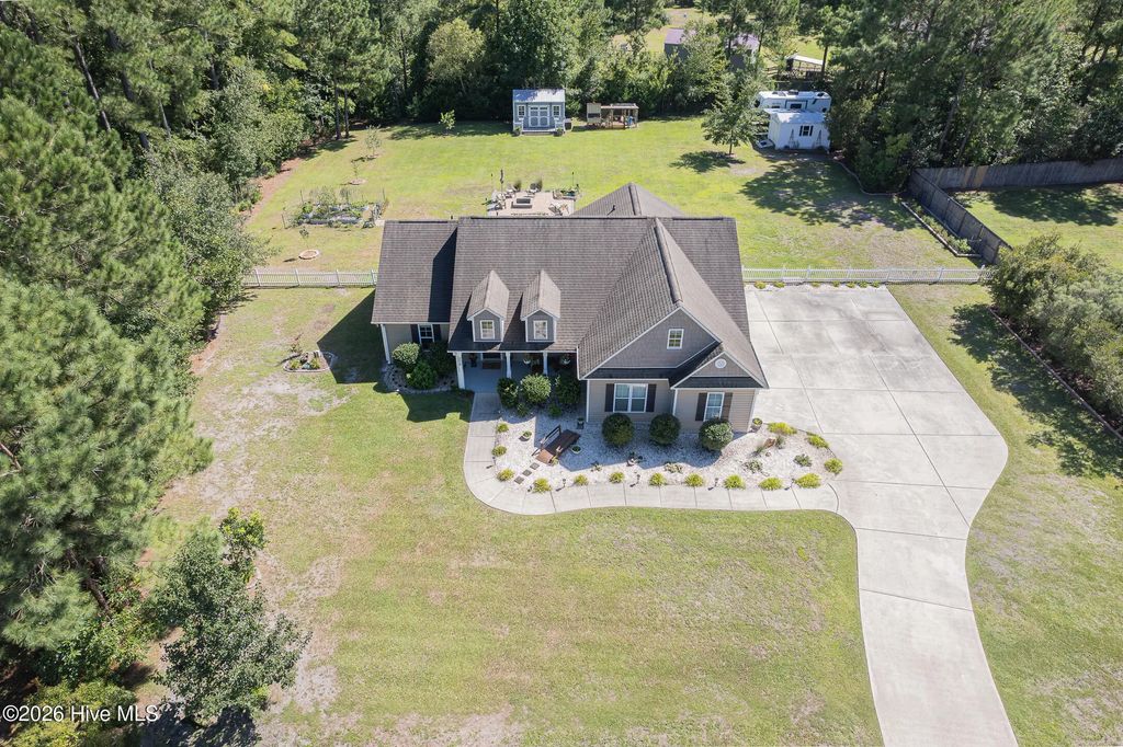 206 Old Folkstone Road, Holly Ridge