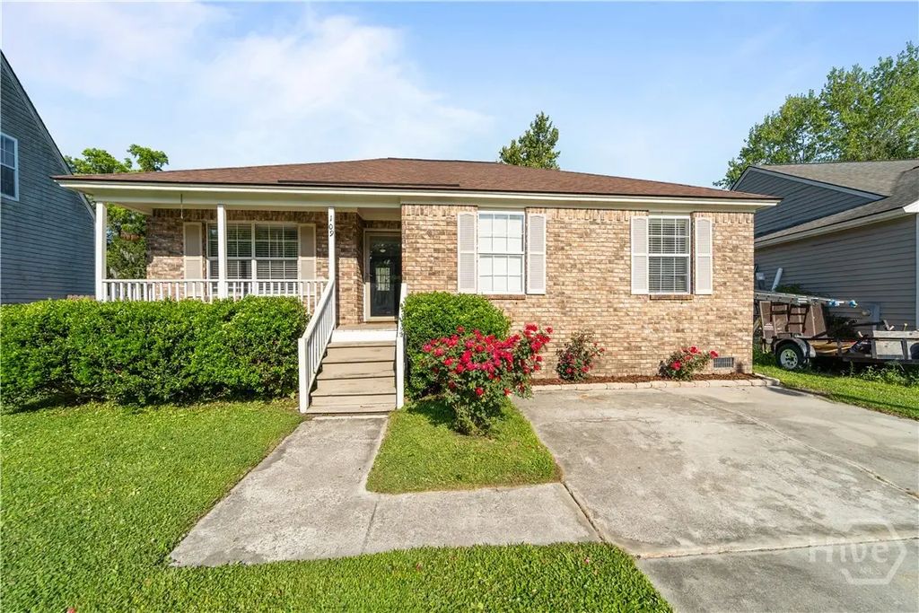 109 Dry Dock Court, Savannah
