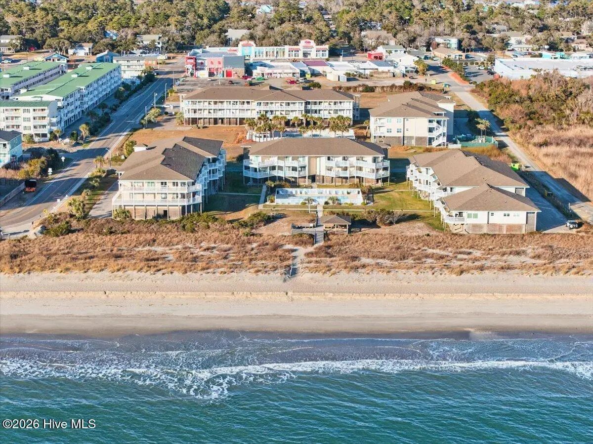 122 Se 58th Street Apt 107, Oak Island