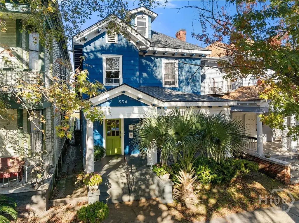 534 E Waldburg Street, Savannah