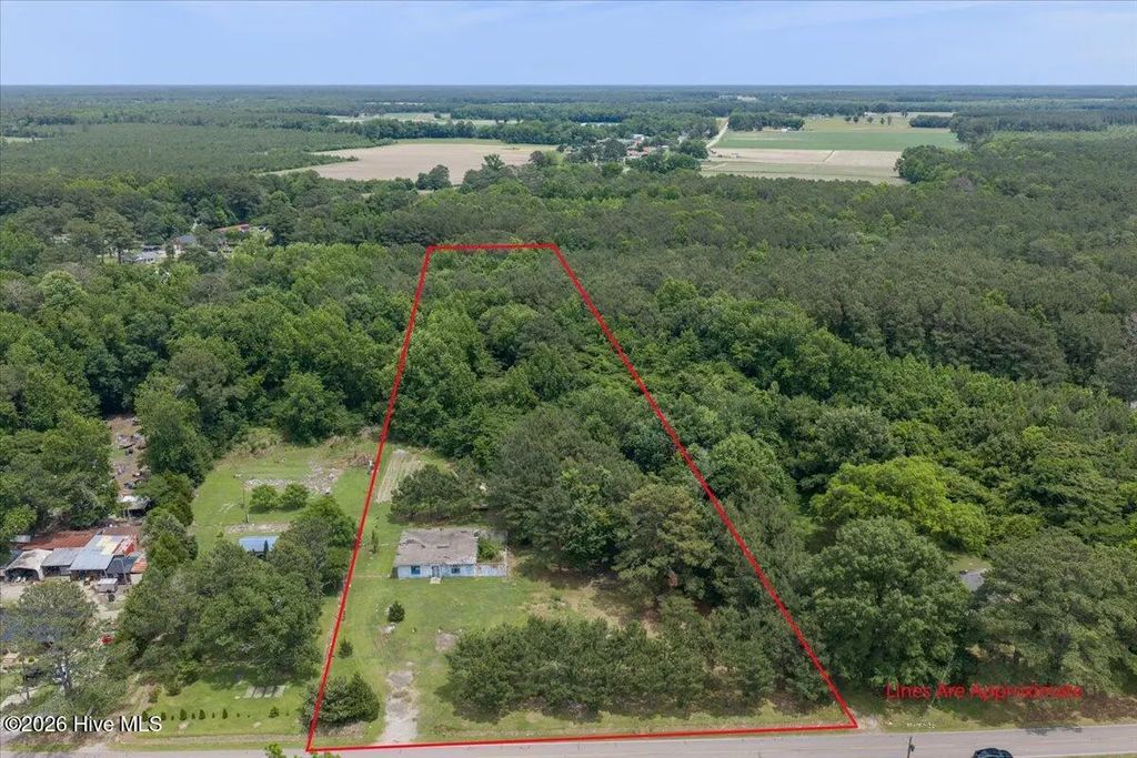 121 Sally Freeman Road, Colerain