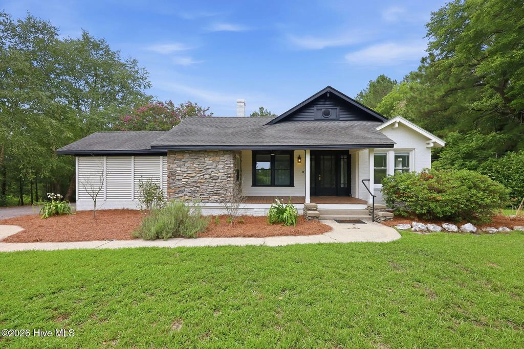 1191 Henley Road, Sanford