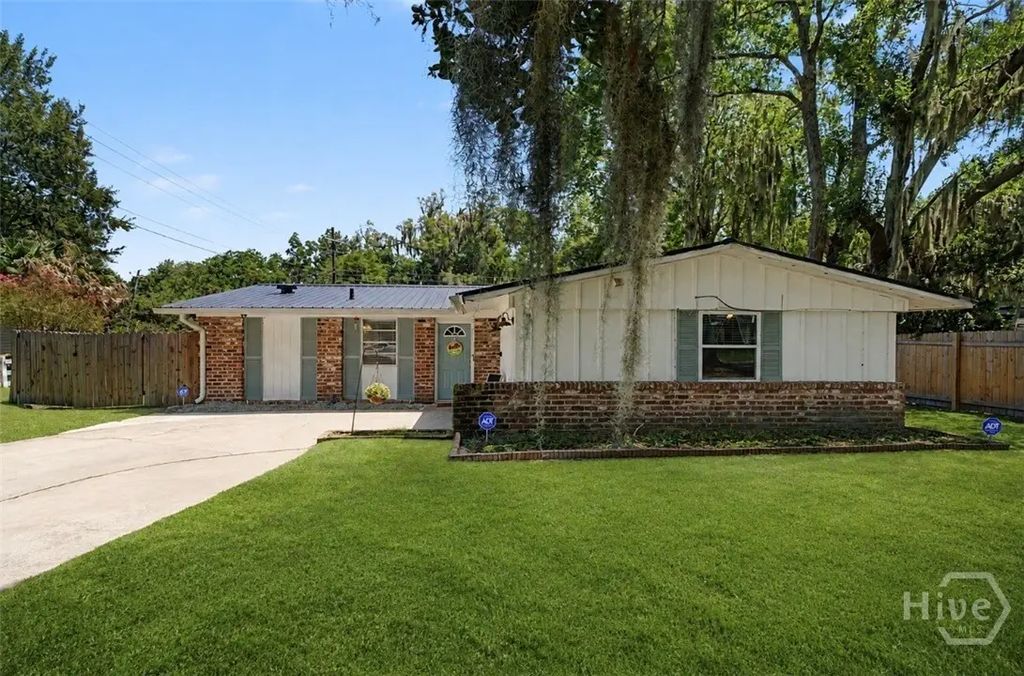 12418 Deerfield Road, Savannah