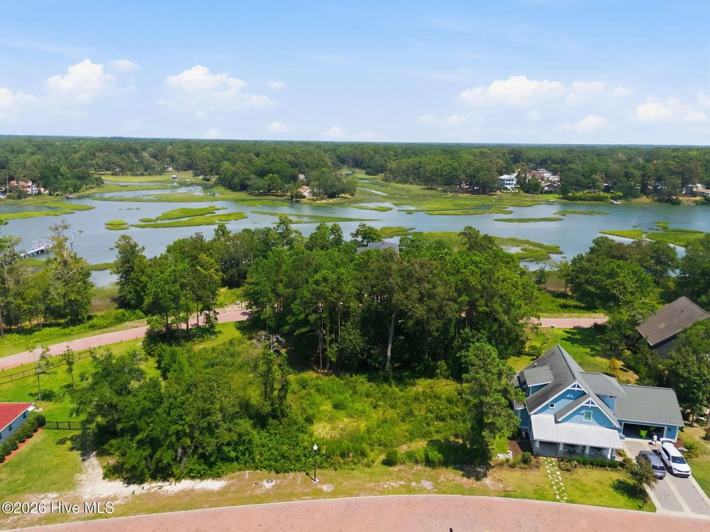 1649 Back Bay Drive Sw, Shallotte