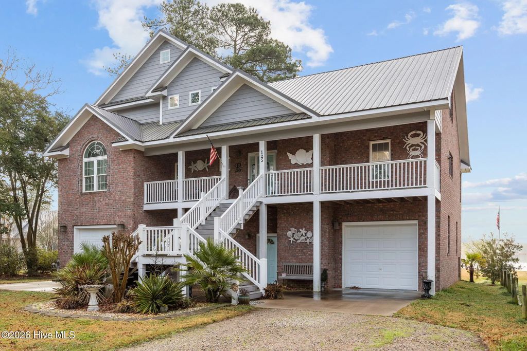 125 Topping Lane, Belhaven