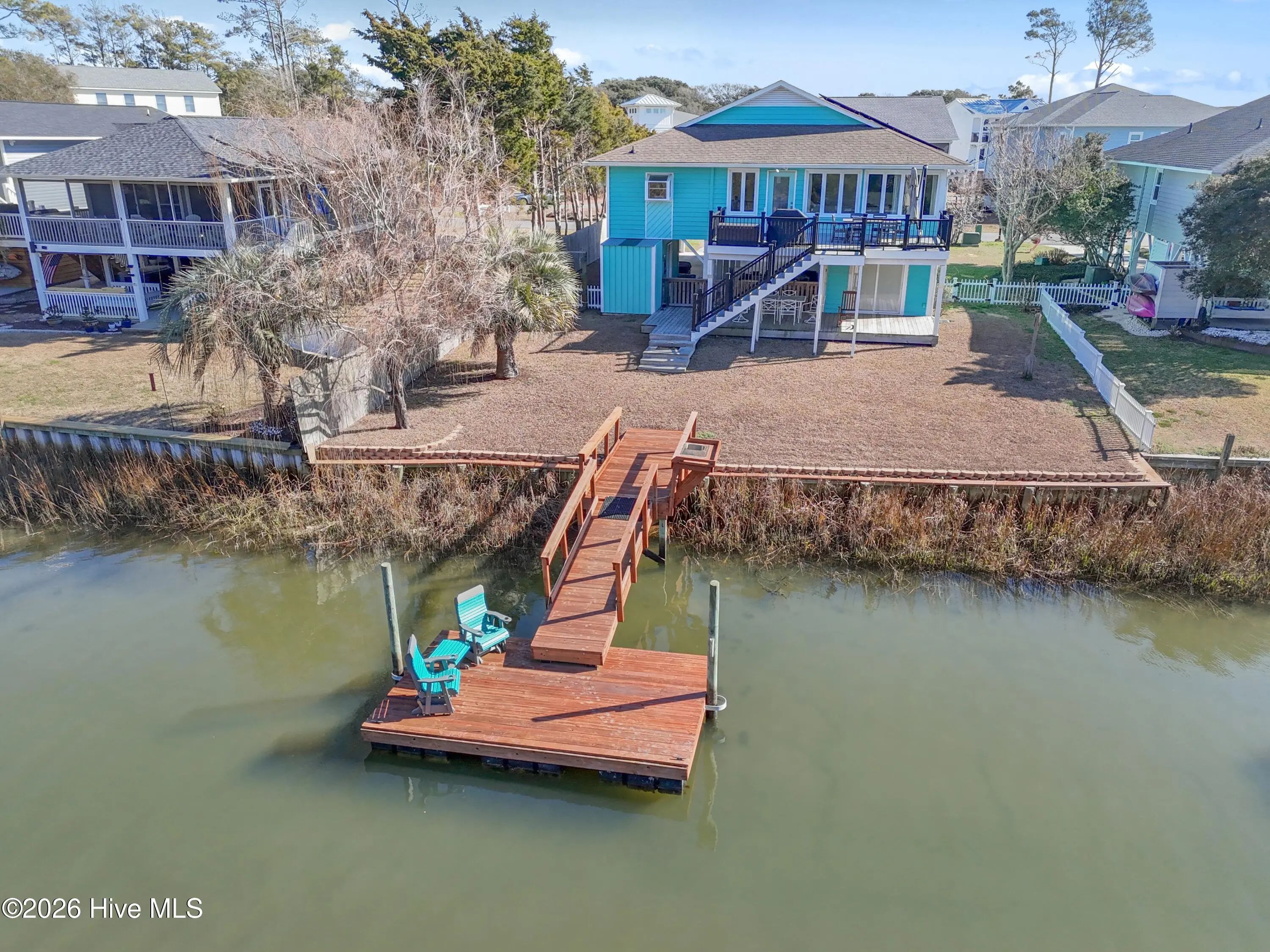 205 Sw 15th Street, Oak Island