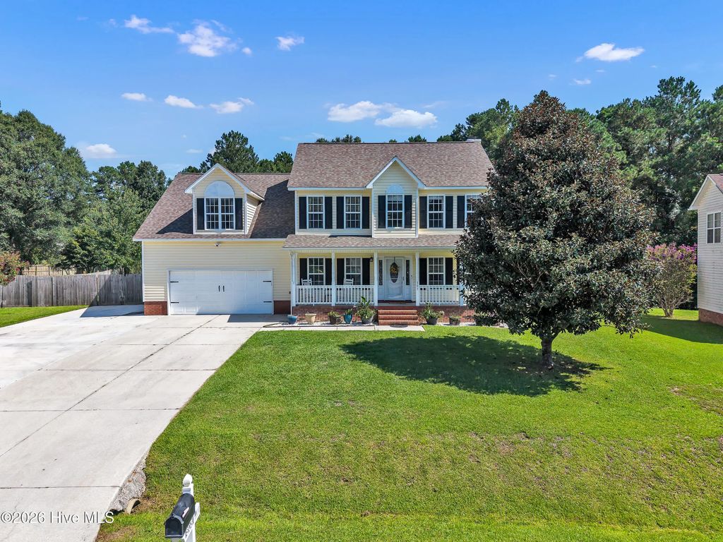 305 E Regent Court, Jacksonville