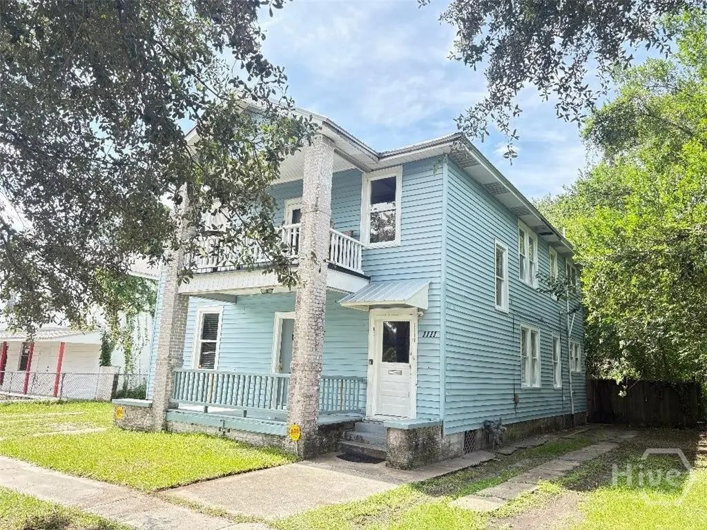 1111 E 35 Street, Savannah