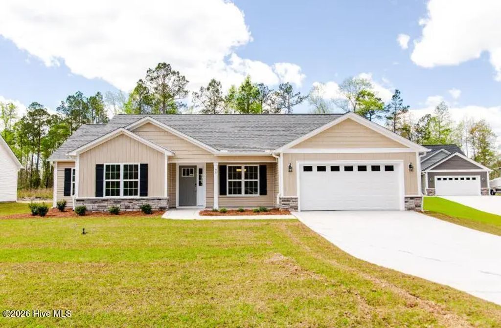 95 Robertson Lane, New Bern