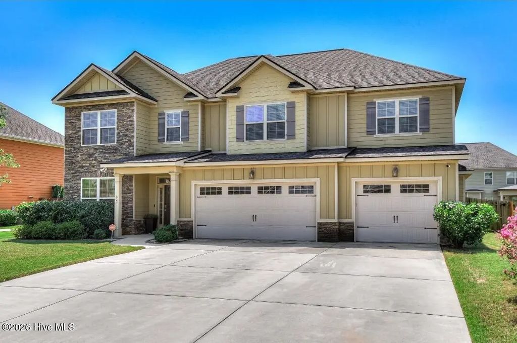 523 Brigadier Landing, Columbia