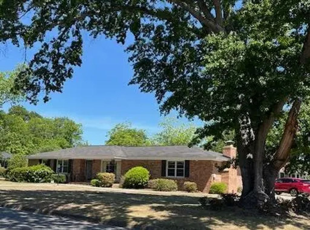 218 Stephens Road, Columbia