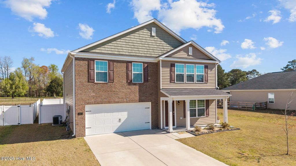 1917 Rolling Meadows Drive, Greenville