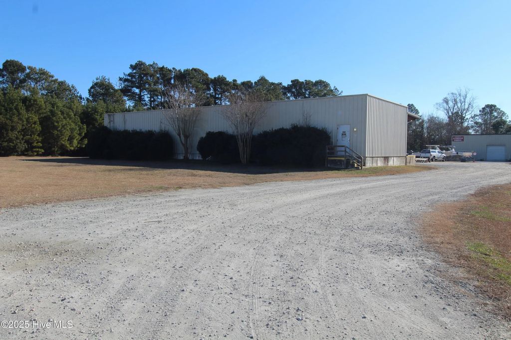 112 Seth Thomas Lane, Swansboro