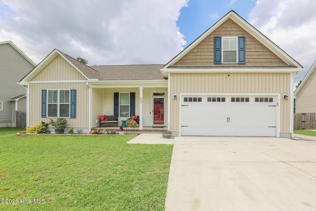 223 Holly Grove Court E, Jacksonville