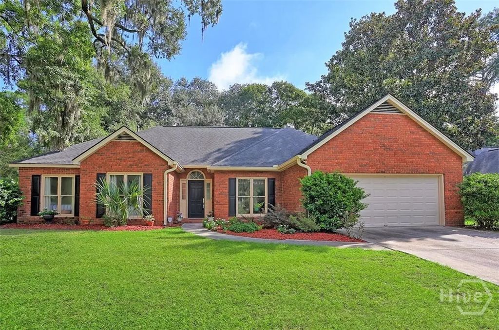 105 Farringdon Circle, Savannah