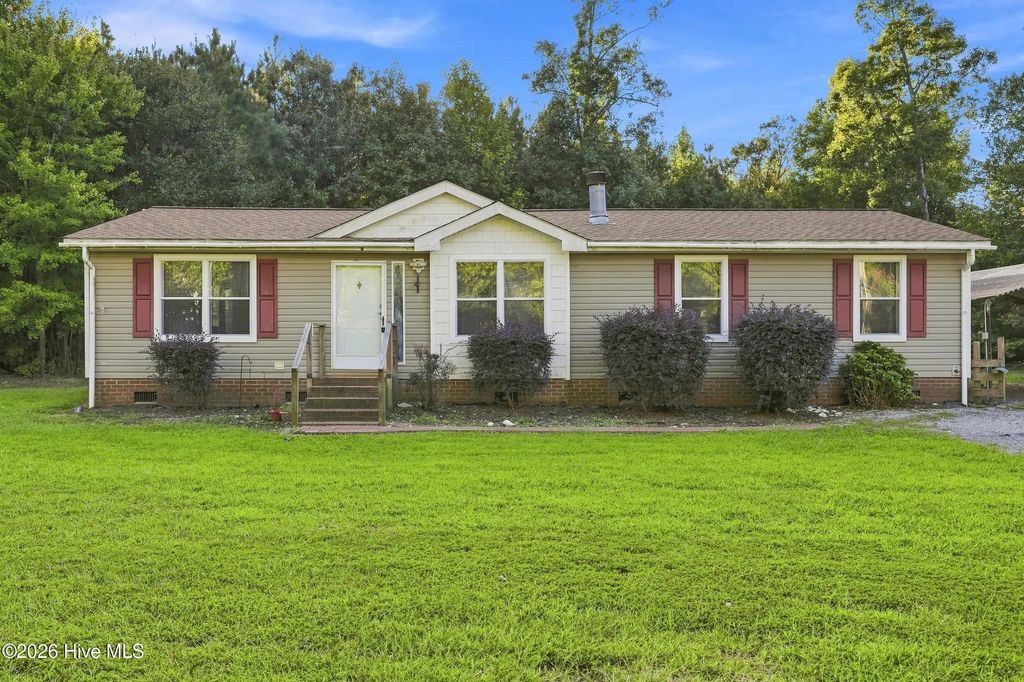 378 Neck Road, Shiloh