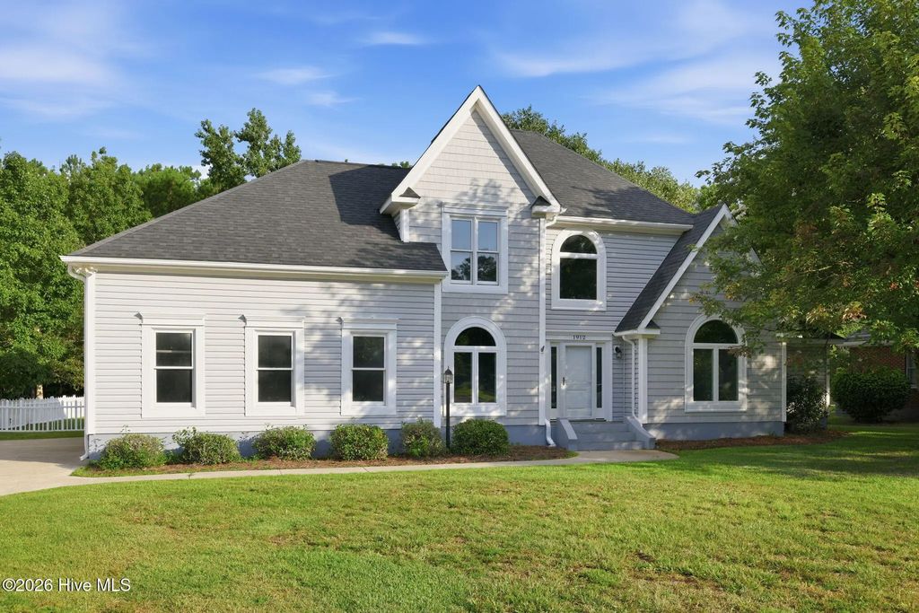 1912 Snowy Egret Drive, Morehead City
