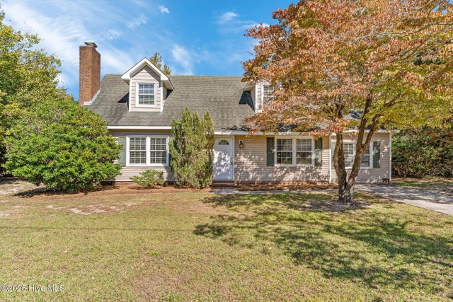 832 Arnold Road, Wilmington