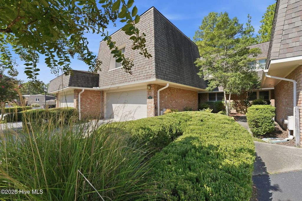 114 Wimbledon Drive, Pinehurst
