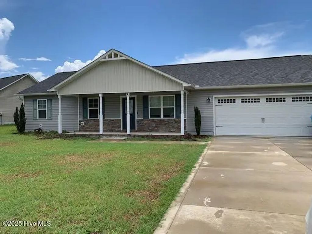 716 Addor Drive, Richlands