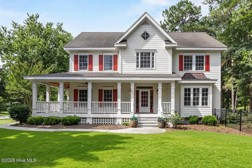 301 Red Fox Run Drive, Wallace